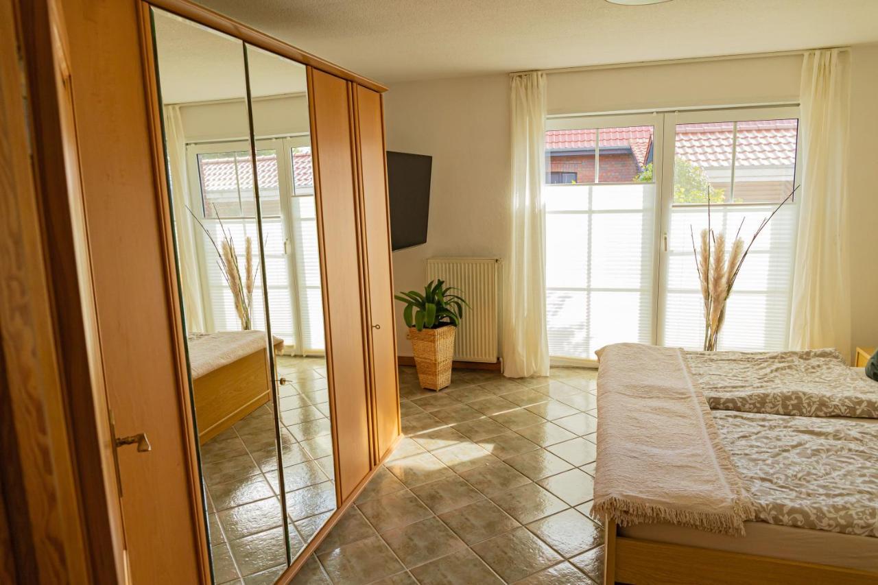 Schoenes & Gemuetliches Ferienhaus Nahe Der Nordsee Schortens Extérieur photo